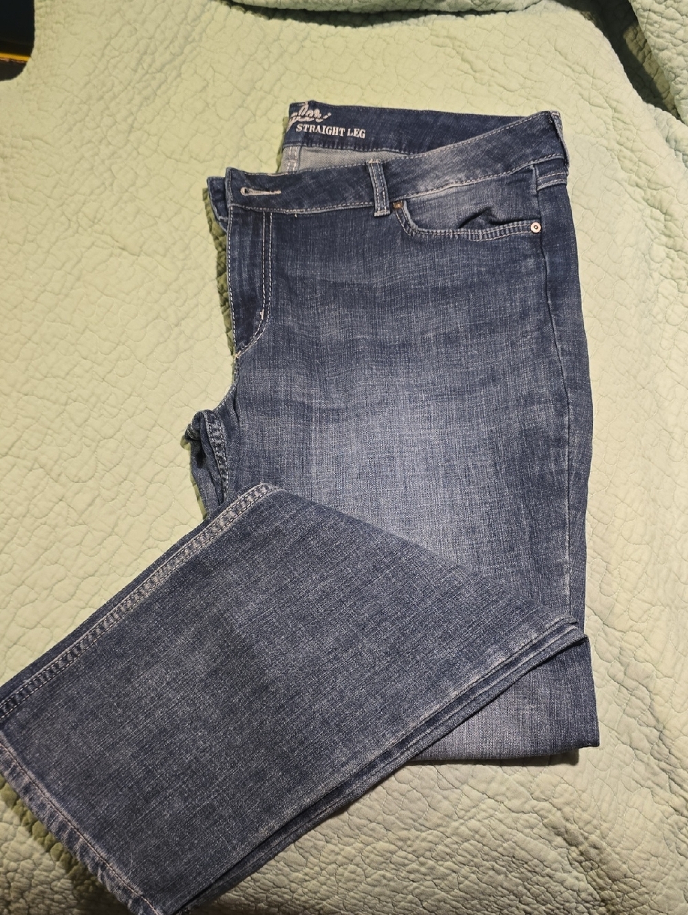 Womens Wrangler Straight Leg Jeans - Dark Blue Denim 17x32